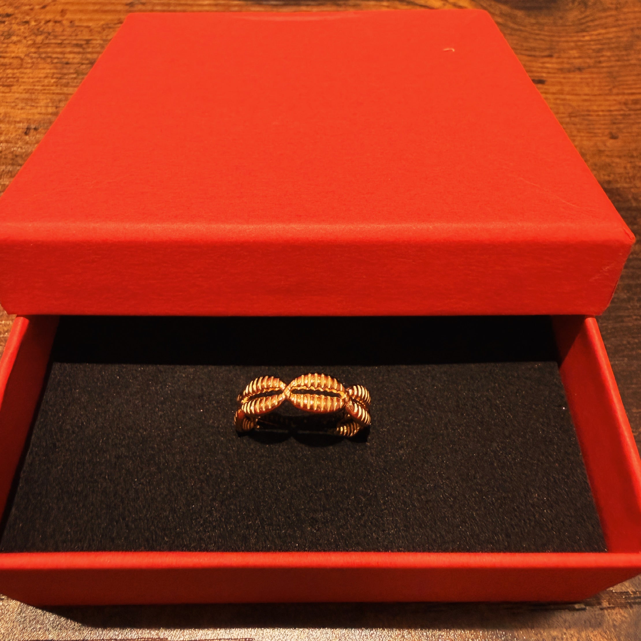 18K Gold PVD Stainless Steel Petite Petal Ring