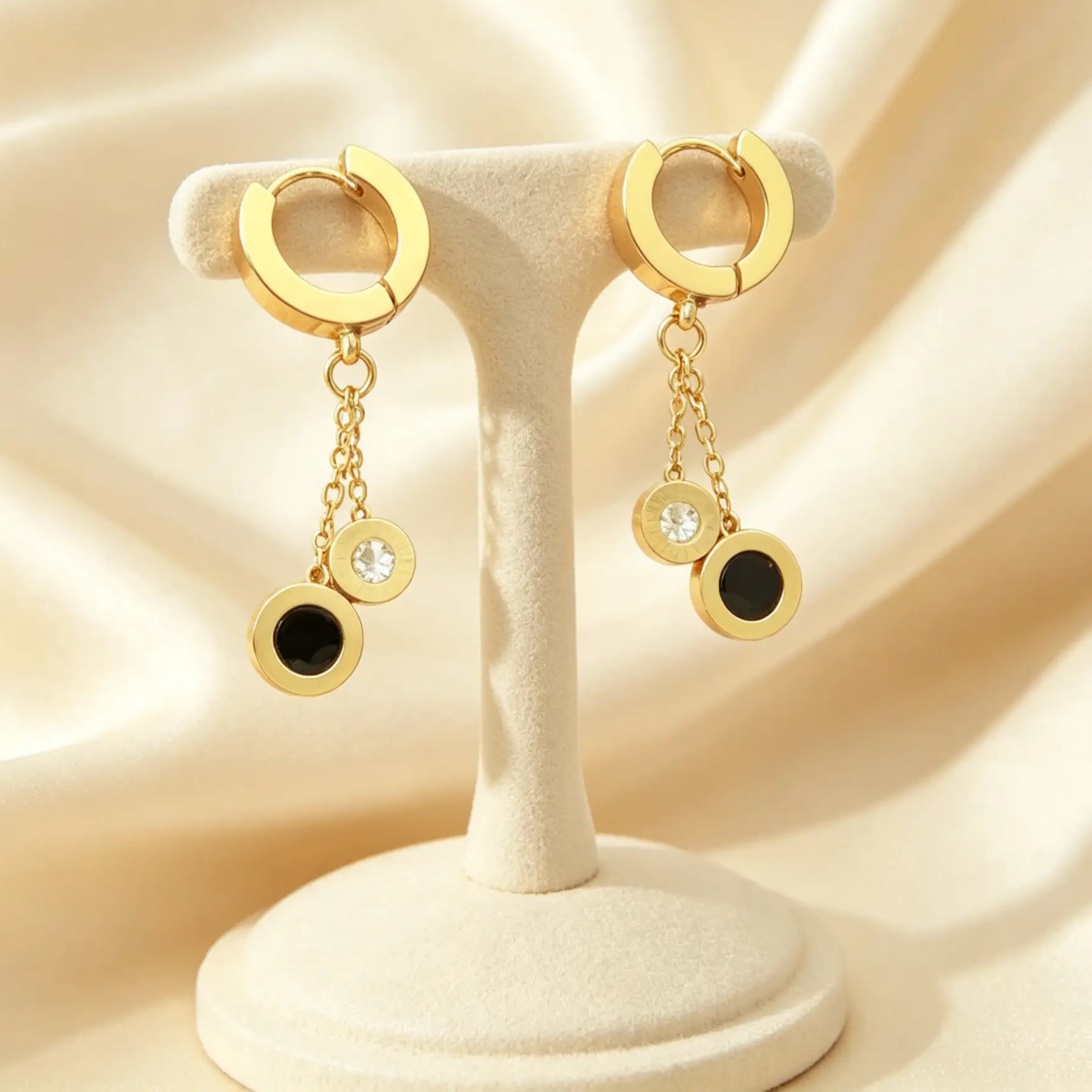 Boucles d'oreilles clous papillon en or