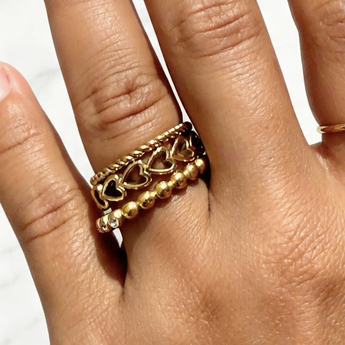 Bague empilable tressée en or 18 carats PVD