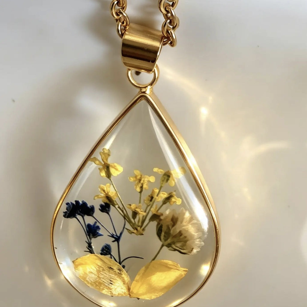 Genuine Pressed Dried Flower Floral Charm Necklace